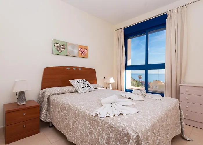 Cuellar 3 - Plusholidays Apartament *